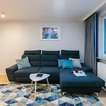 Q17 Rynek Apartment