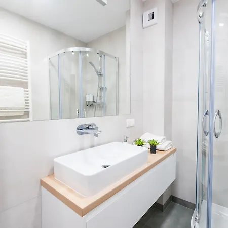 Q17 Rynek Apartment