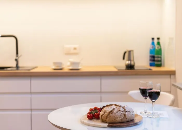 Q17 Rynek Appartement